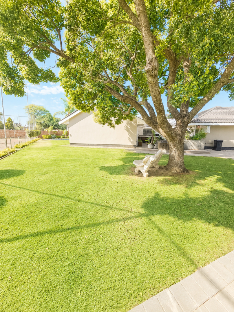 5 Bedroom Property for Sale in Flamwood North West